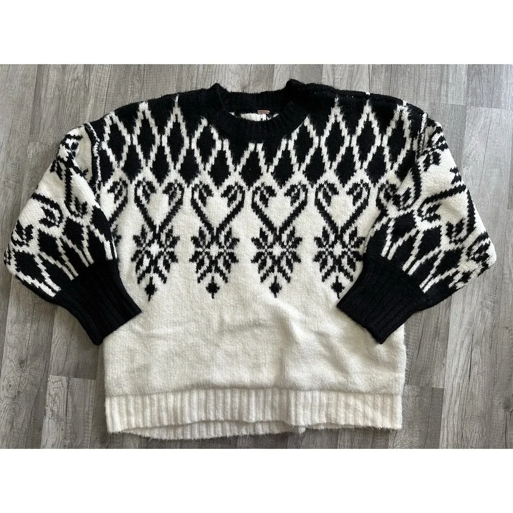 Free People Fireside Patterned Tunic‎ Oversized Dolman Sleeve Cuff Medium